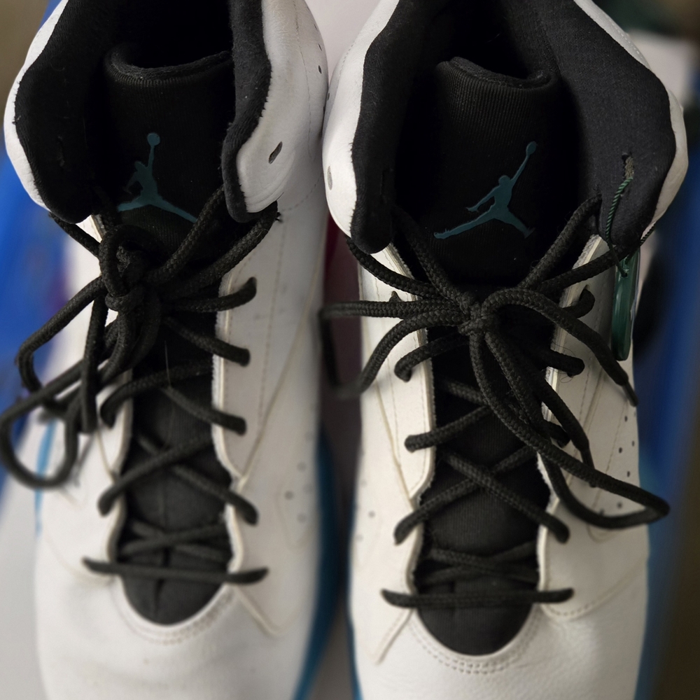 Jordan Athletic Shoes Black White Blue